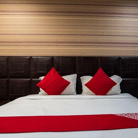 Hotel Patliputra Nirvana Patna  Exteriör bild