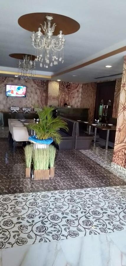 Hotel Patliputra Nirvana Patna  Exteriör bild