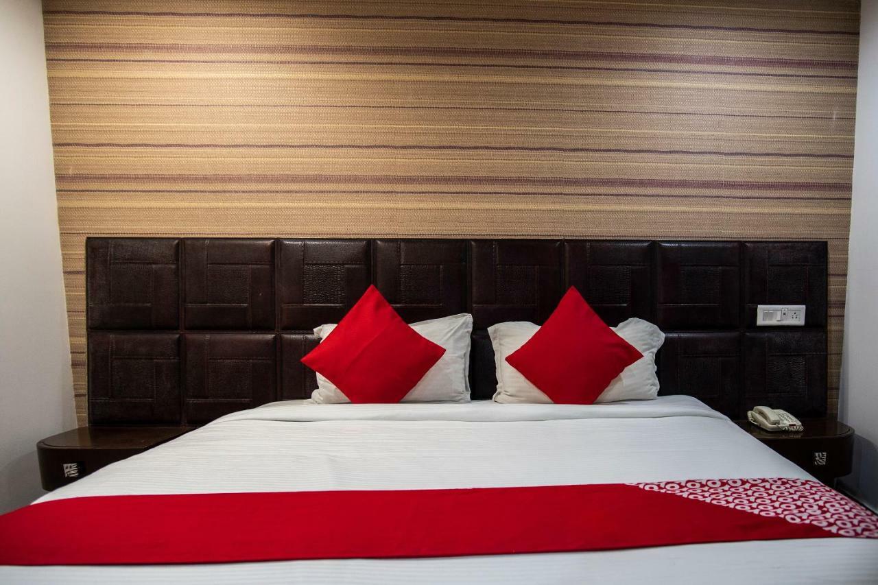 Hotel Patliputra Nirvana Patna  Exteriör bild