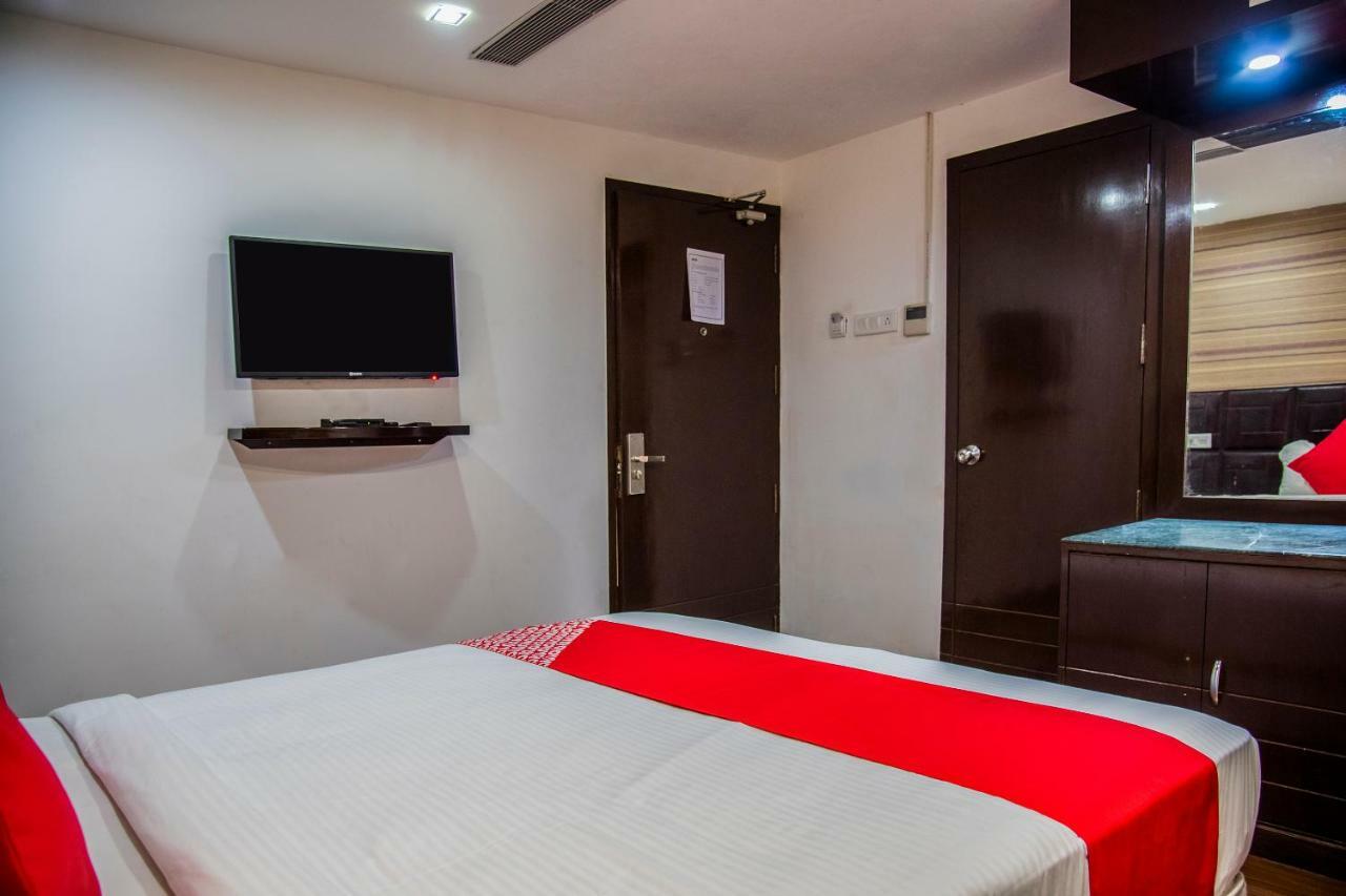 Hotel Patliputra Nirvana Patna  Exteriör bild