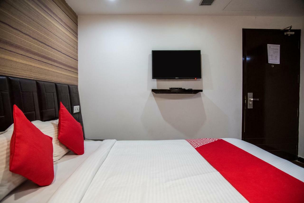Hotel Patliputra Nirvana Patna  Exteriör bild