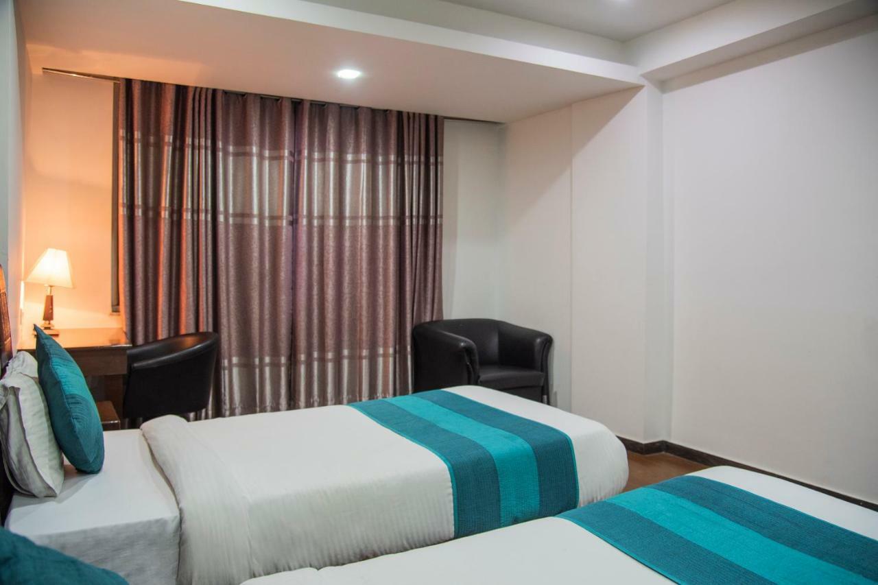 Hotel Patliputra Nirvana Patna  Exteriör bild